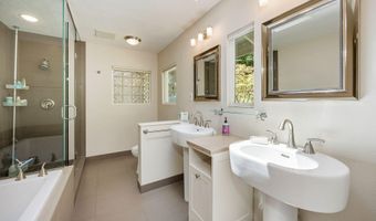 1037 Pinecrest Ter, Ashland, OR 97520