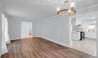 729 Canterbury Dr, Biloxi, MS 39532