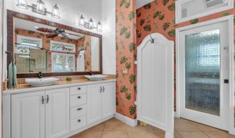 311 IRIS St, Anna Maria, FL 34216