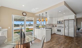 7012 E Viewpoint Ln, Anaheim, CA 92807