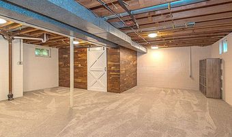 1516 Arborview Blvd, Ann Arbor, MI 48103