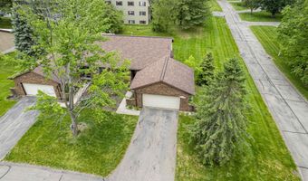 11279 Whispering Creek Dr, Allendale, MI 49401