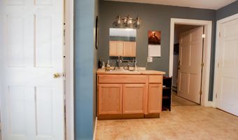 671 Essex St, Bangor, ME 04401