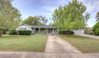 2205 Lincoln Ave, Baxter Springs, KS 66713