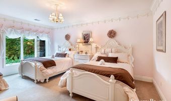 7750 Silverthorn Dr SE, Ada, MI 49301