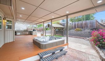 924 Flintrock Dr, Antioch, CA 94509