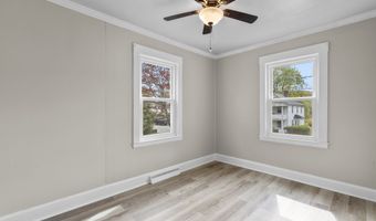 88 N Pond St, Bristol, CT 06010