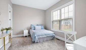426 Tintern Ln, Apex, NC 27523