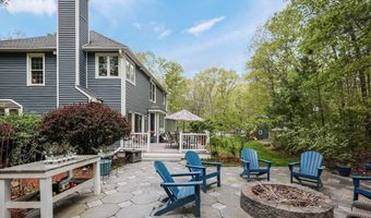 8 Rock Rd, Attleboro, MA 02703