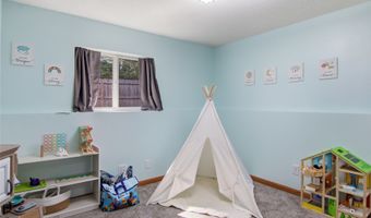 511 S Beach Dr, Altoona, WI 54720