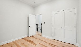 9414 WADSWORTH Dr, Bethesda, MD 20817