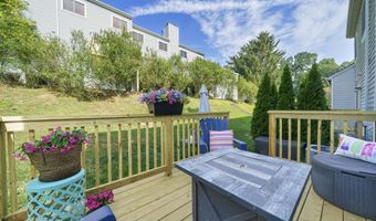31 Wynwood Dr 31, Cromwell, CT 06416