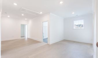 750 Garden Reserve Ln, Alpharetta, GA 30005