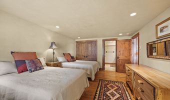 13471 Albright Ln, Bigfork, MT 59911
