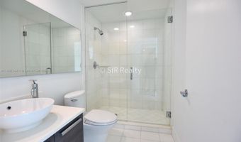 2950 NE 188th St 336, Aventura, FL 33180