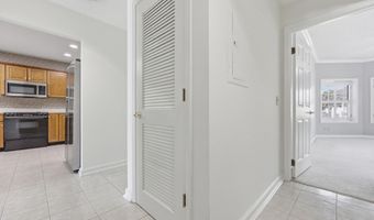 701 BEACH Ave 201, Atlantic Beach, FL 32233
