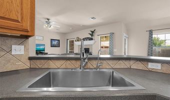 1204 Sheryl Ln, Altus, OK 73521