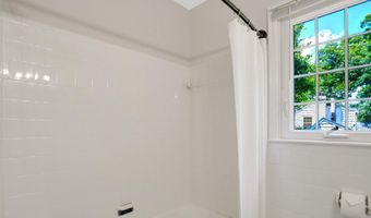 7107 COVENTRY Rd, Alexandria, VA 22306