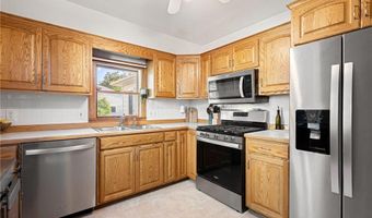 807 11th Ave NW, Austin, MN 55912