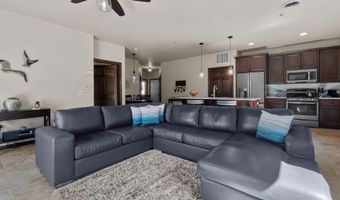 1074 W WILLIS Way, Appleton, WI 54913