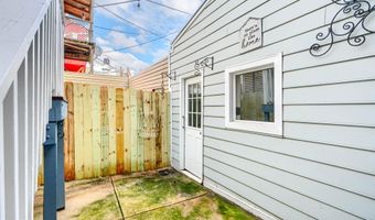 2229 EASTERN Ave, Baltimore, MD 21231