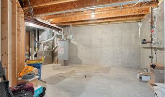 10604 MAPLECREST Ln, Potomac, MD 20854
