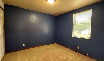 2020 Garfield Ave, Baxter Springs, KS 66713