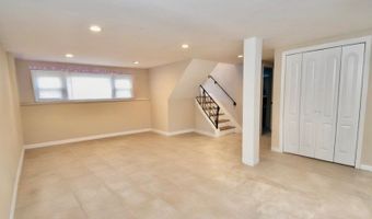 14 Tallahatchie Dr, Alloway, NJ 07461