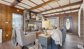 140 32nd St, Allegan, MI 49010