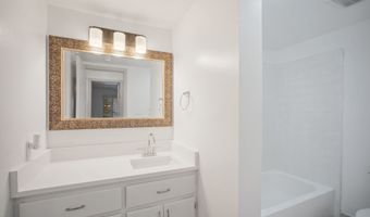 88 W 50 S Q17, Centerville, UT 84014