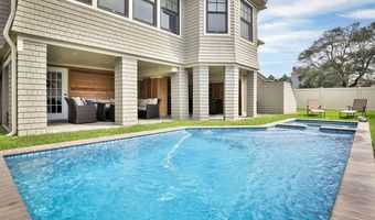 45 Strickland St, Bay Head, NJ 08742