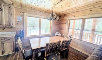 2423 9th Dr, Adams, WI 53910