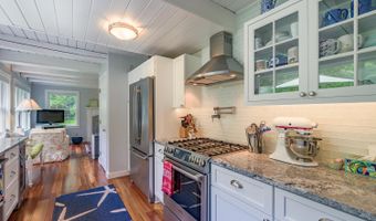 73 Head Of The Tide Rd, Belfast, ME 04915
