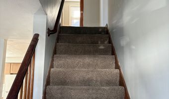 10 Crown St 10, Bristol, CT 06010