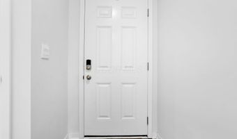 33 Cider Mill Dr, Ashville, OH 43103