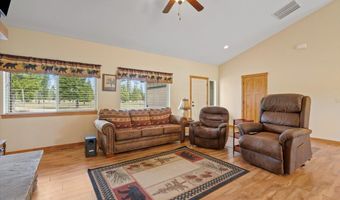 458 W Keva Ln, Athol, ID 83801