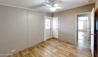 709 Lark Dr, Barefoot Bay, FL 32976