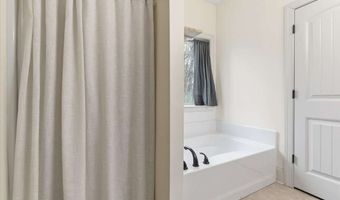 191 Mount Moriah Rd, Ball Ground, GA 30107