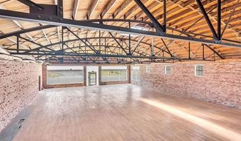 815 W Broadway St, Ardmore, OK 73401