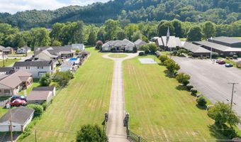 87 Ball Park St, Allen, KY 41601