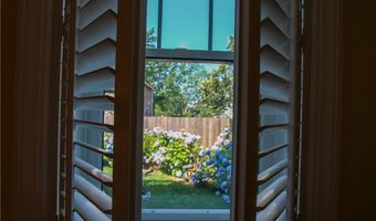 487 Spring St 1, Newport, RI 02840