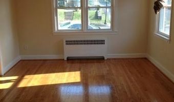 925 CHESTNUT HILL Ave, Baltimore, MD 21218