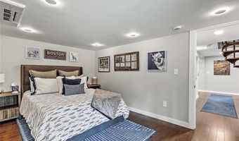 166 New Meadow Rd, Barrington, RI 02806