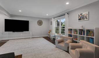 34 Green Meadow Blvd, Middletown, NJ 07748