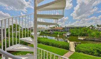 6107 MARBELLA Blvd, Apollo Beach, FL 33572