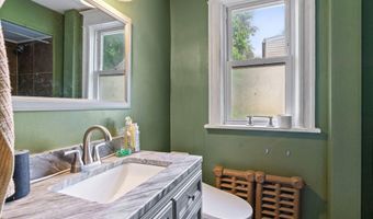 553 Morris St, Albany, NY 12208