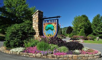 35 Crestview Ln, Banner Elk, NC 28604