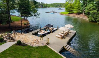 37 Holly Ln, Alexander City, AL 35010