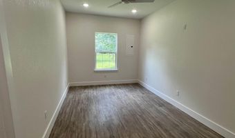 180 Lovers Ln, Alto, TX 75925