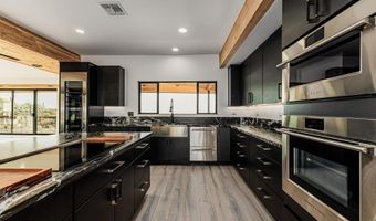 6111 E Victoria Dr, Cave Creek, AZ 85331